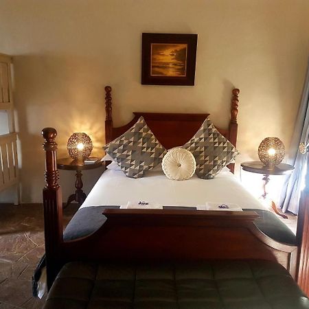 מלון Victoria West Moonlight Manor מראה חיצוני תמונה