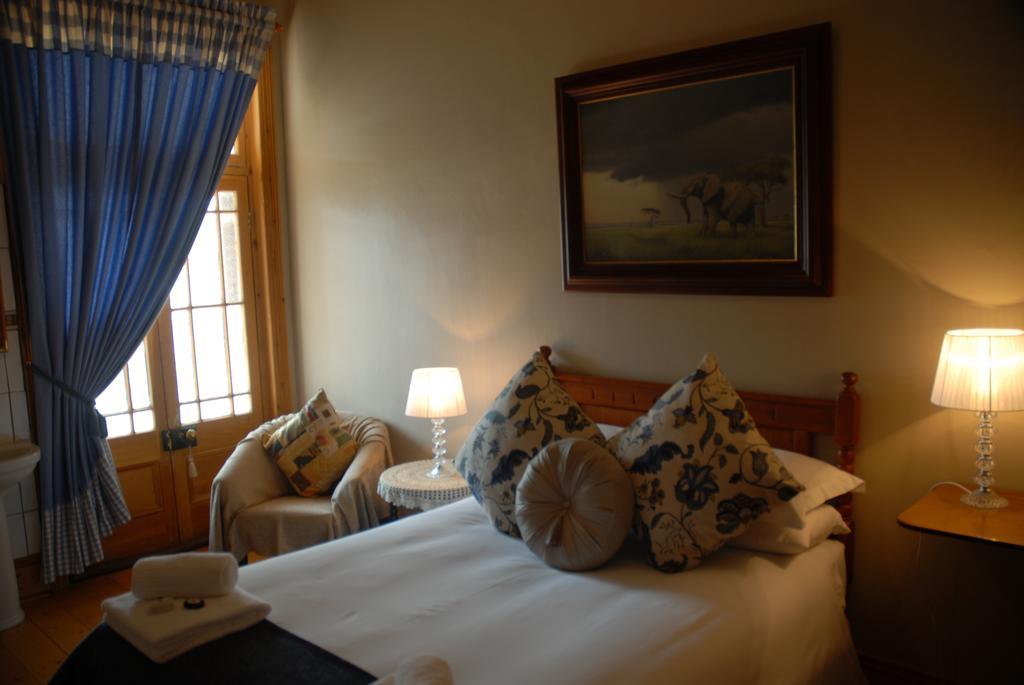 מלון Victoria West Moonlight Manor מראה חיצוני תמונה
