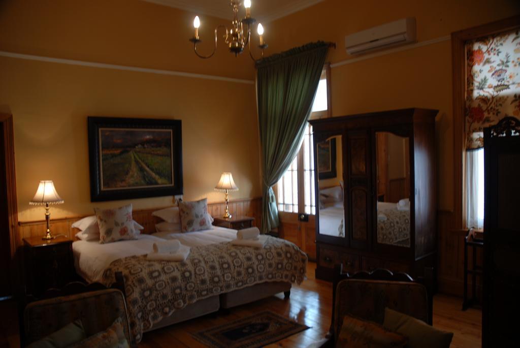 מלון Victoria West Moonlight Manor מראה חיצוני תמונה